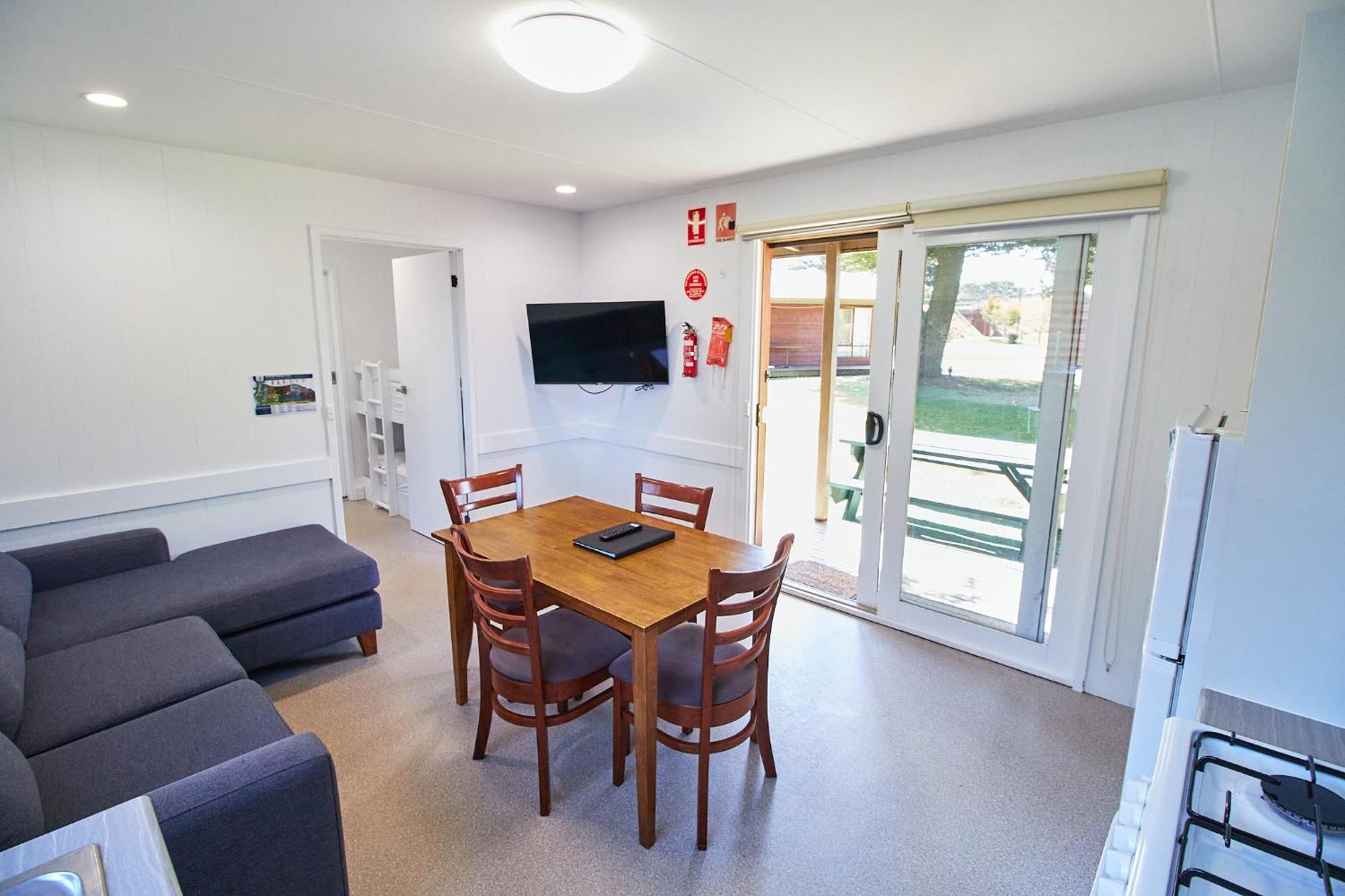 Surfside Holiday Park Warrnambool Exterior photo