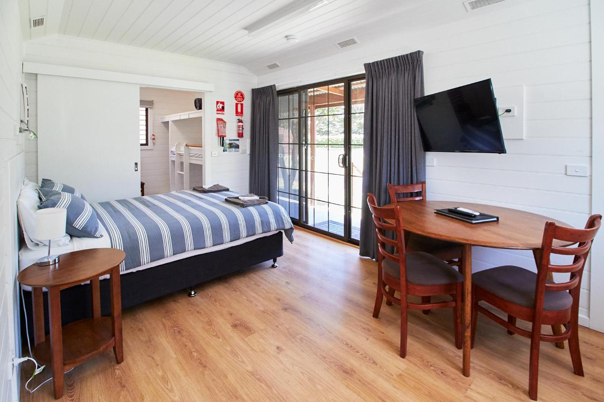 Surfside Holiday Park Warrnambool Exterior photo